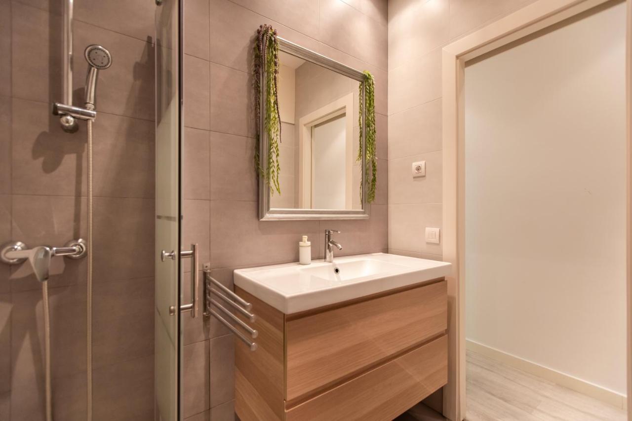 Pere Serafi 2 Bedroom Apartment Barselona Dış mekan fotoğraf