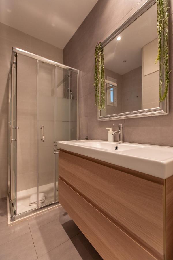 Pere Serafi 2 Bedroom Apartment Barselona Dış mekan fotoğraf