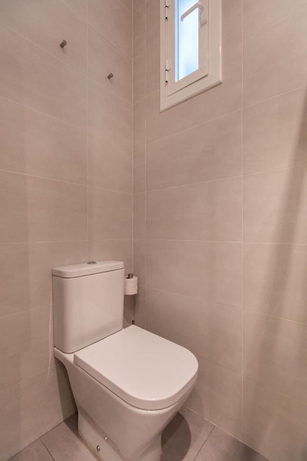 Pere Serafi 2 Bedroom Apartment Barselona Dış mekan fotoğraf